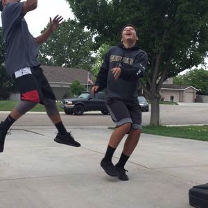 Meet your Posher, Deandre